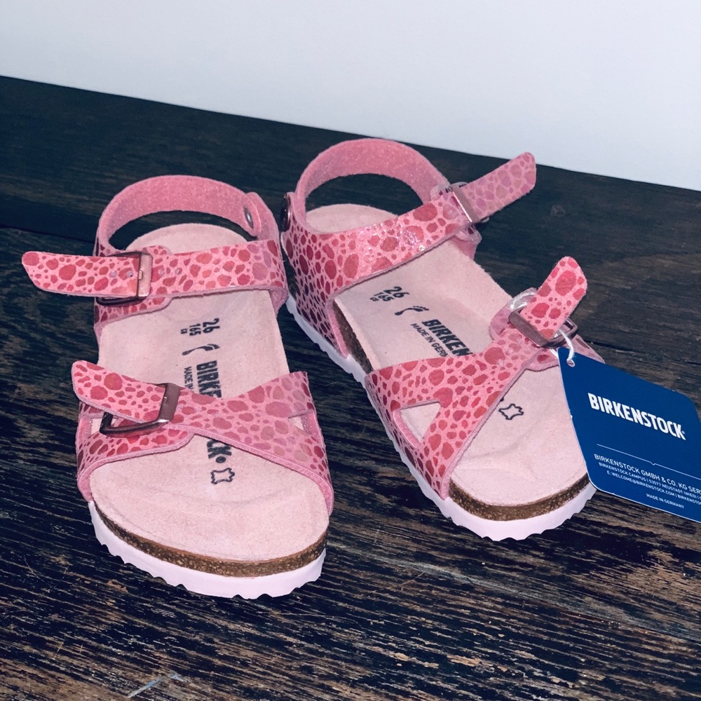 NWT *LIMITED EDITION* TODDLER PINK SKIN 8.5